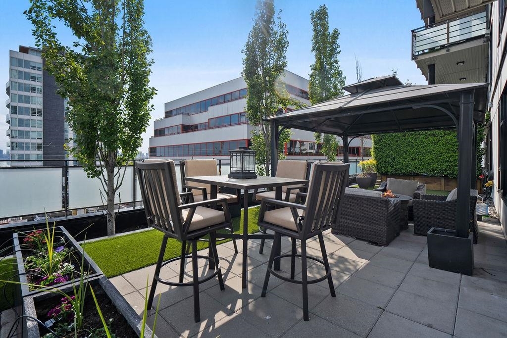 Photo de la propriété: 123 W 1st Street 212 BC V7M 0E5
