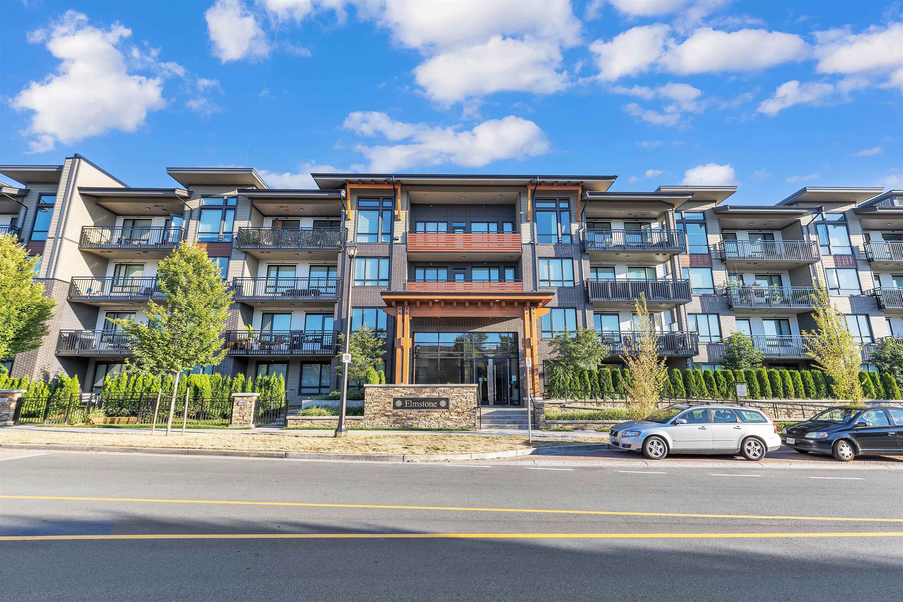 Property Photo: 31158 Westridge Place 414 BC V2T 0K5