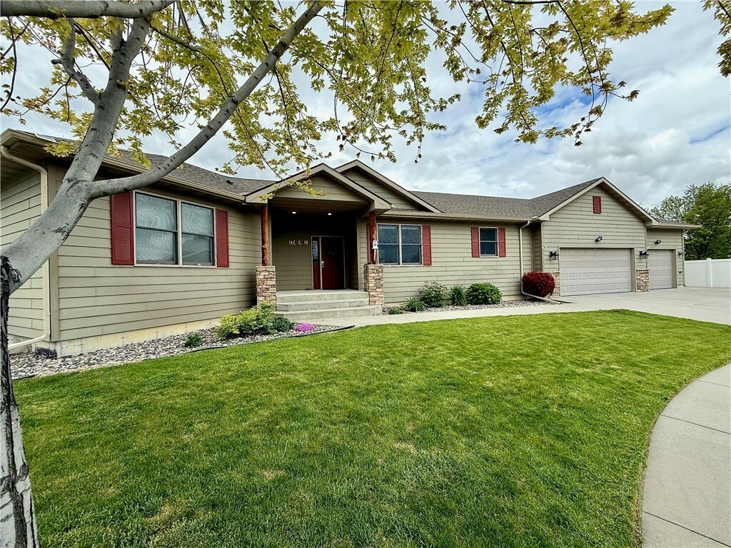 Property Photo: 276 Nantucket Court MT 59102
