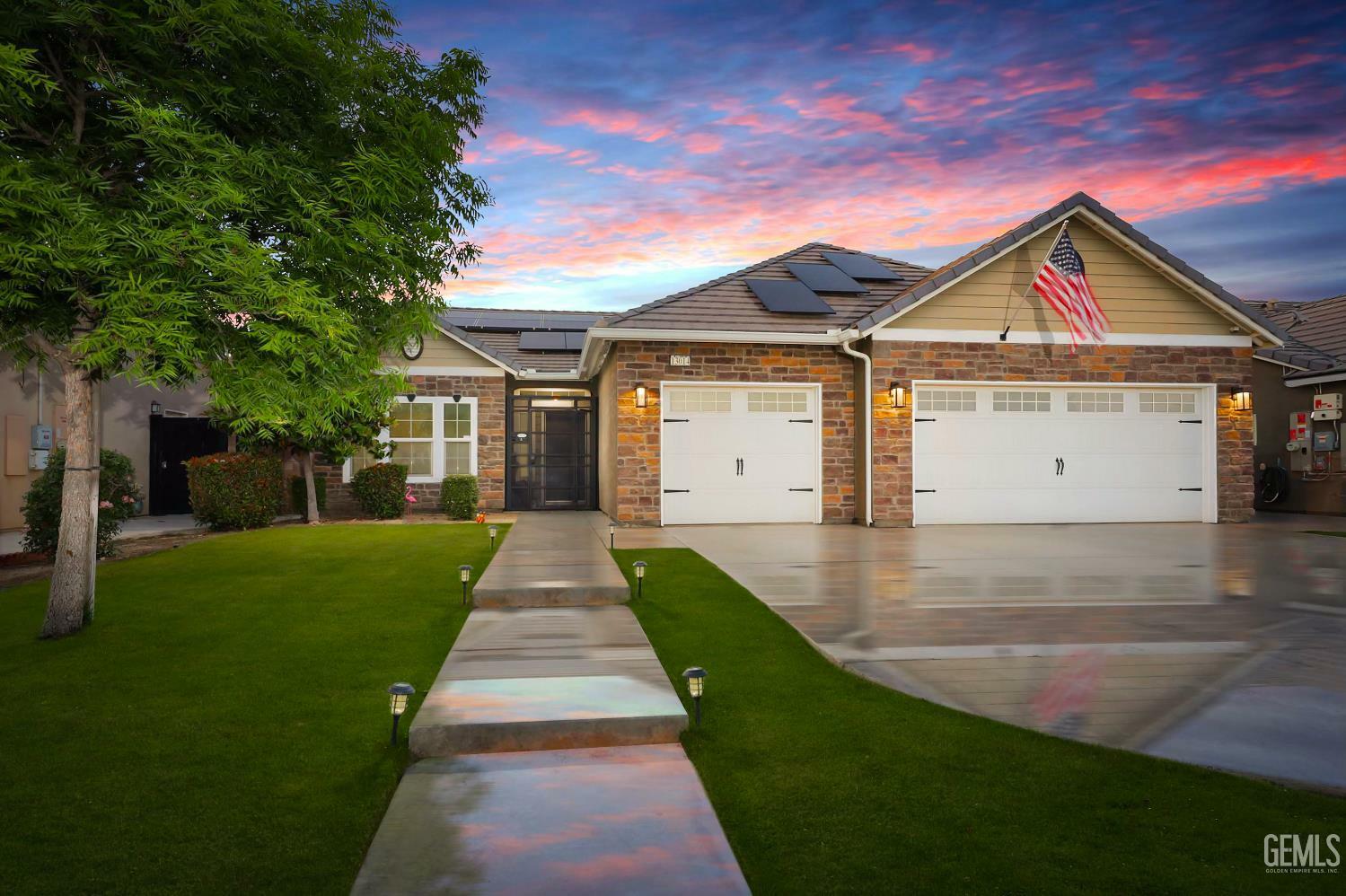 13014 Sunlight Star Street  Bakersfield CA 93314 photo
