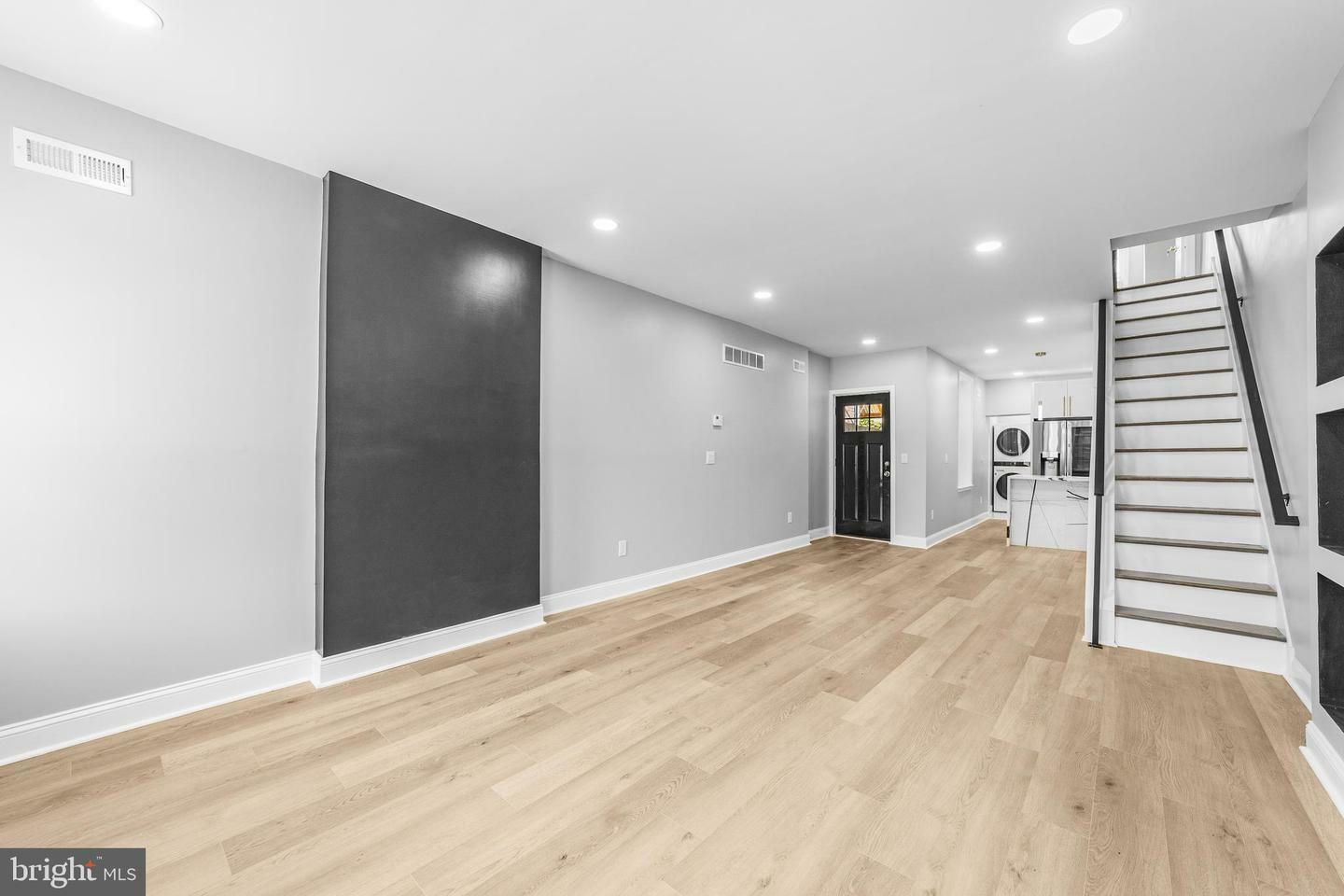 Property Photo:  1615 Fillmore Street  PA 19124 