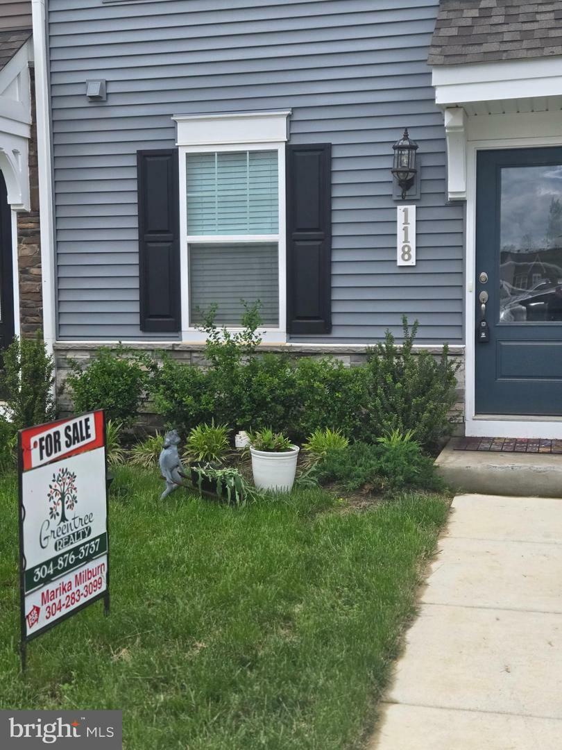 Property Photo: 118 Coolidge Avenue WV 25438