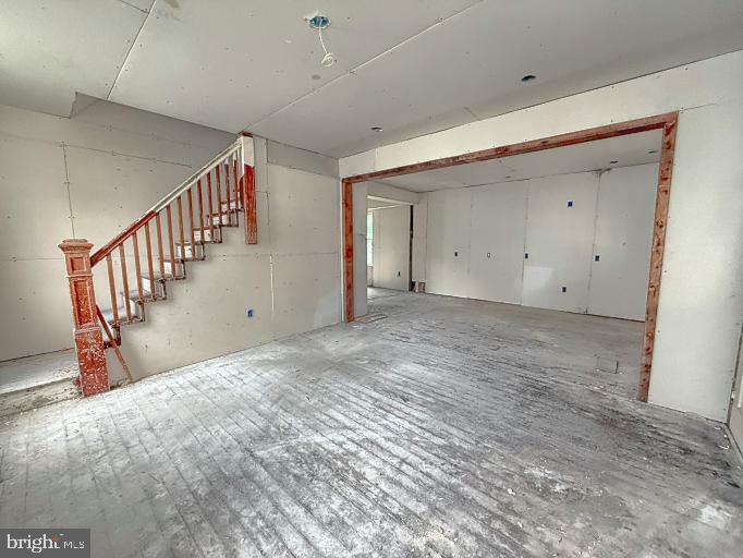 Property Photo: 127 E Simpson Street PA 17055