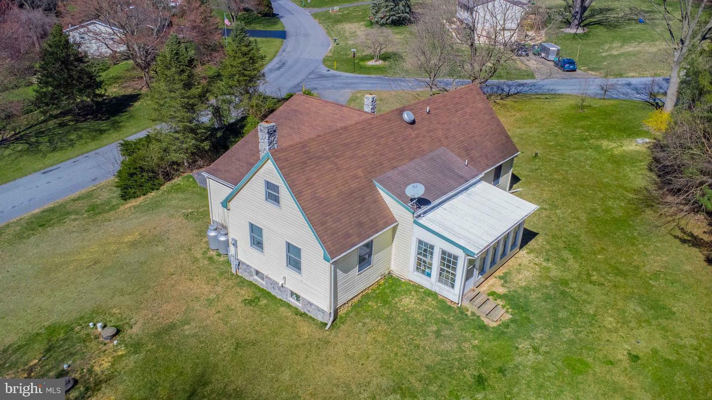 Property Photo: 14 Apache Lane PA 17584