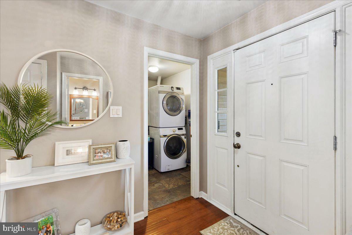 Property Photo: 52 Kettlebrook Drive NJ 08054