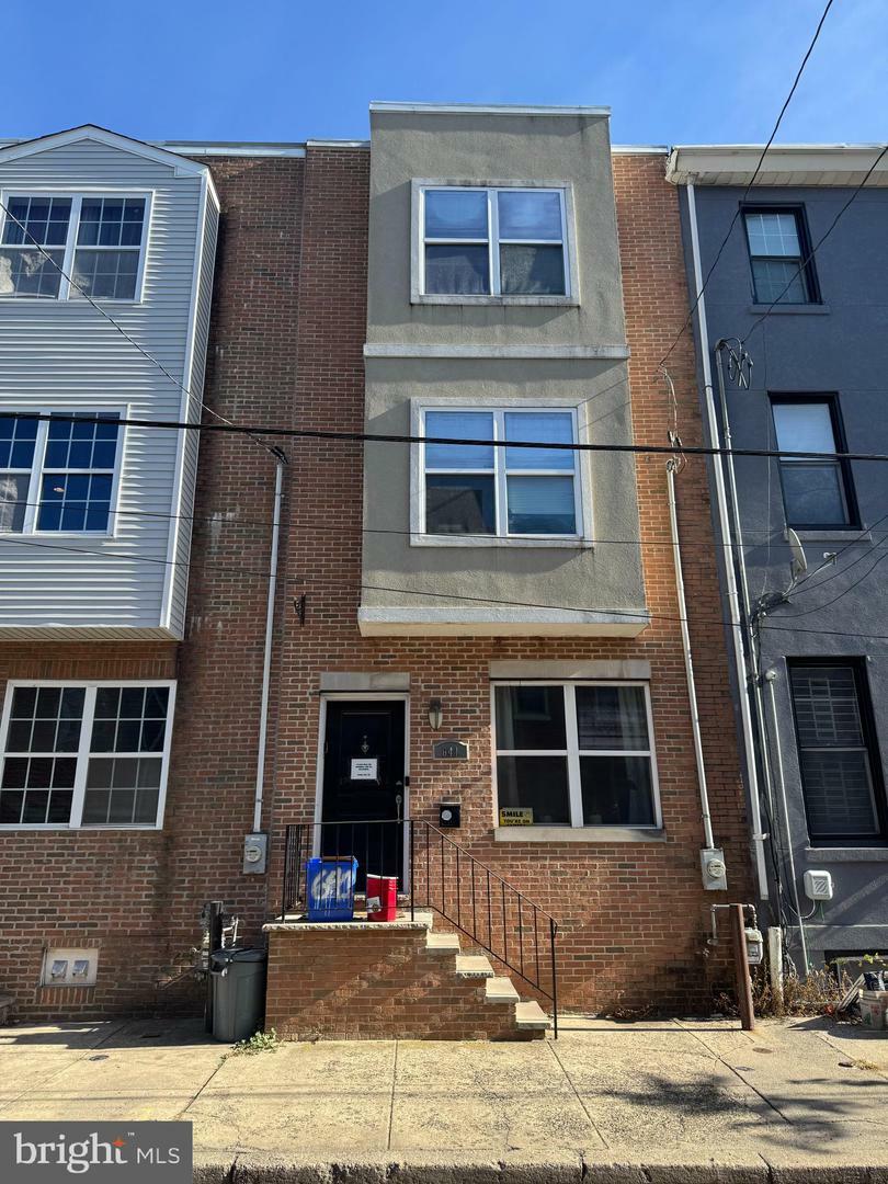 641 N 12th Street  Philadelphia PA 19123 photo