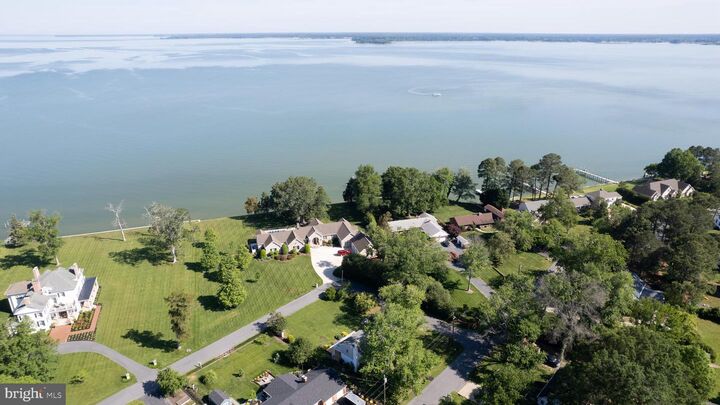 Property Photo: 7 Hatsawap Road MD 21613