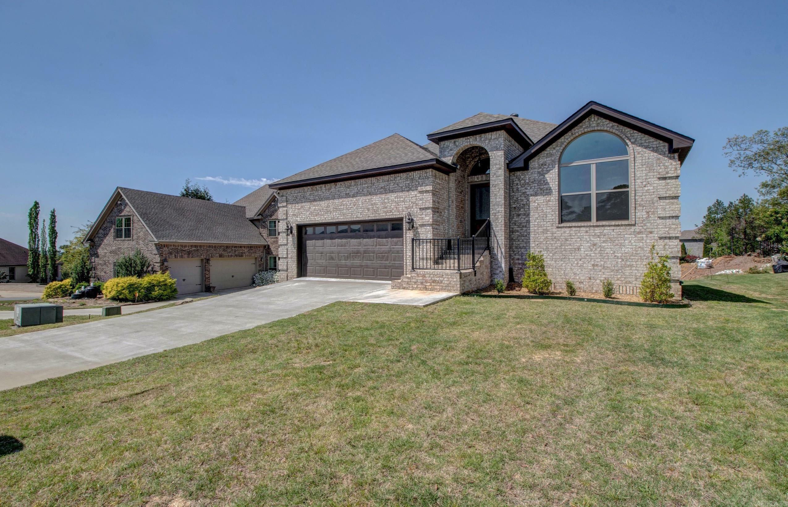 Property Photo: 121 Majestic Circle AR 72113