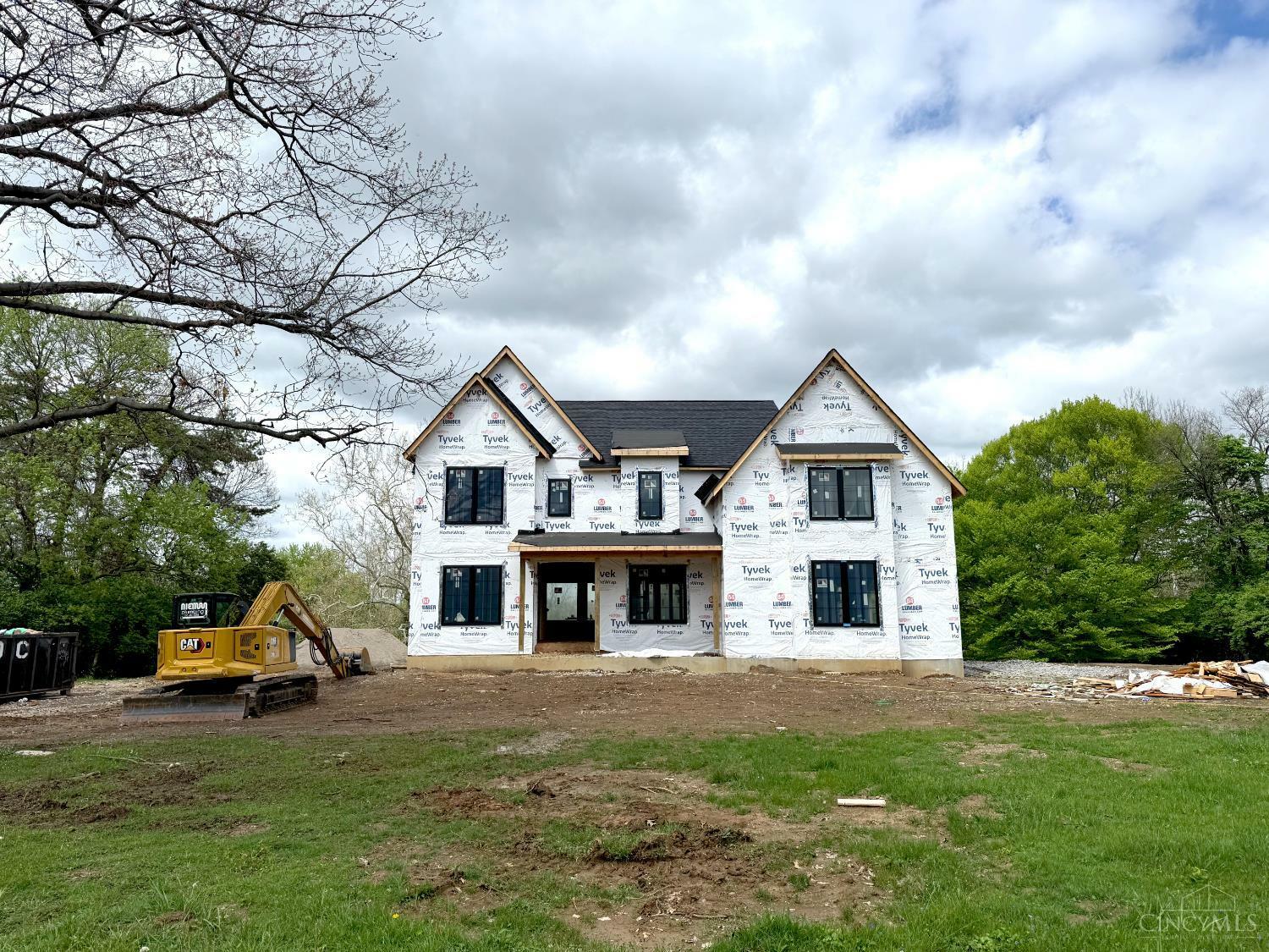 Property Photo: 2920 E Galbraith Road OH 45237
