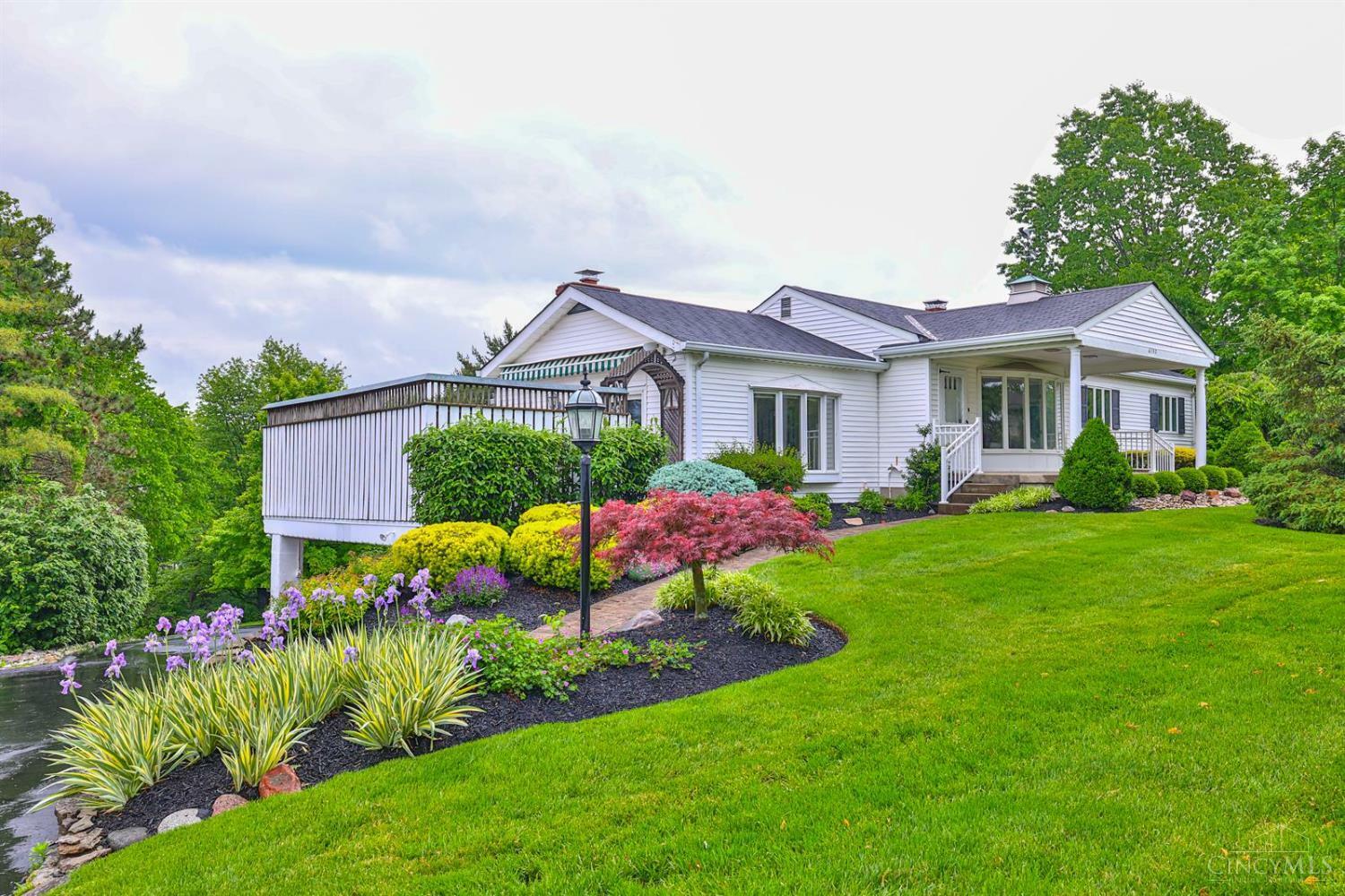 Property Photo: 6152 Springdale Road OH 45247