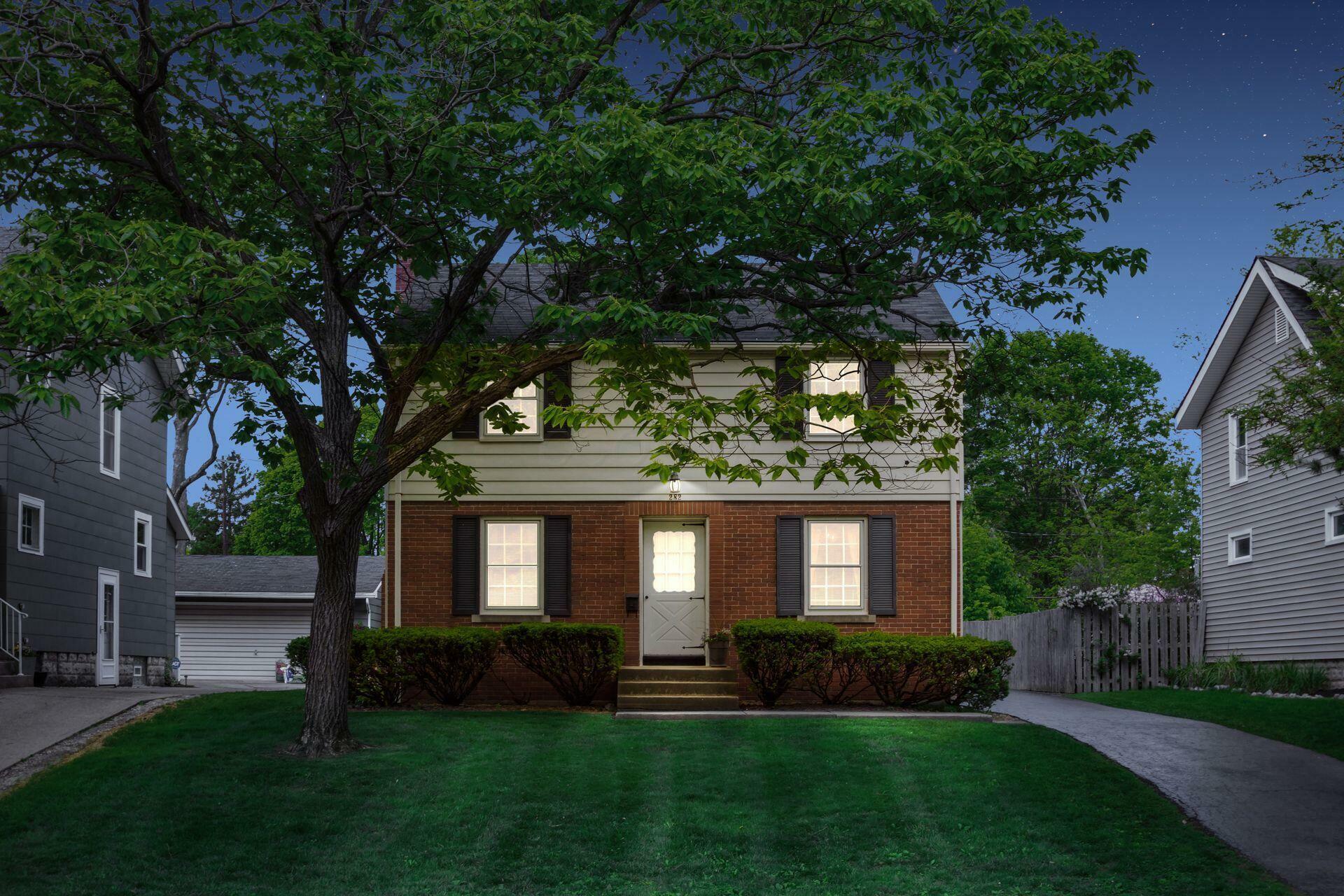 Property Photo: 282 Garden Road OH 43214