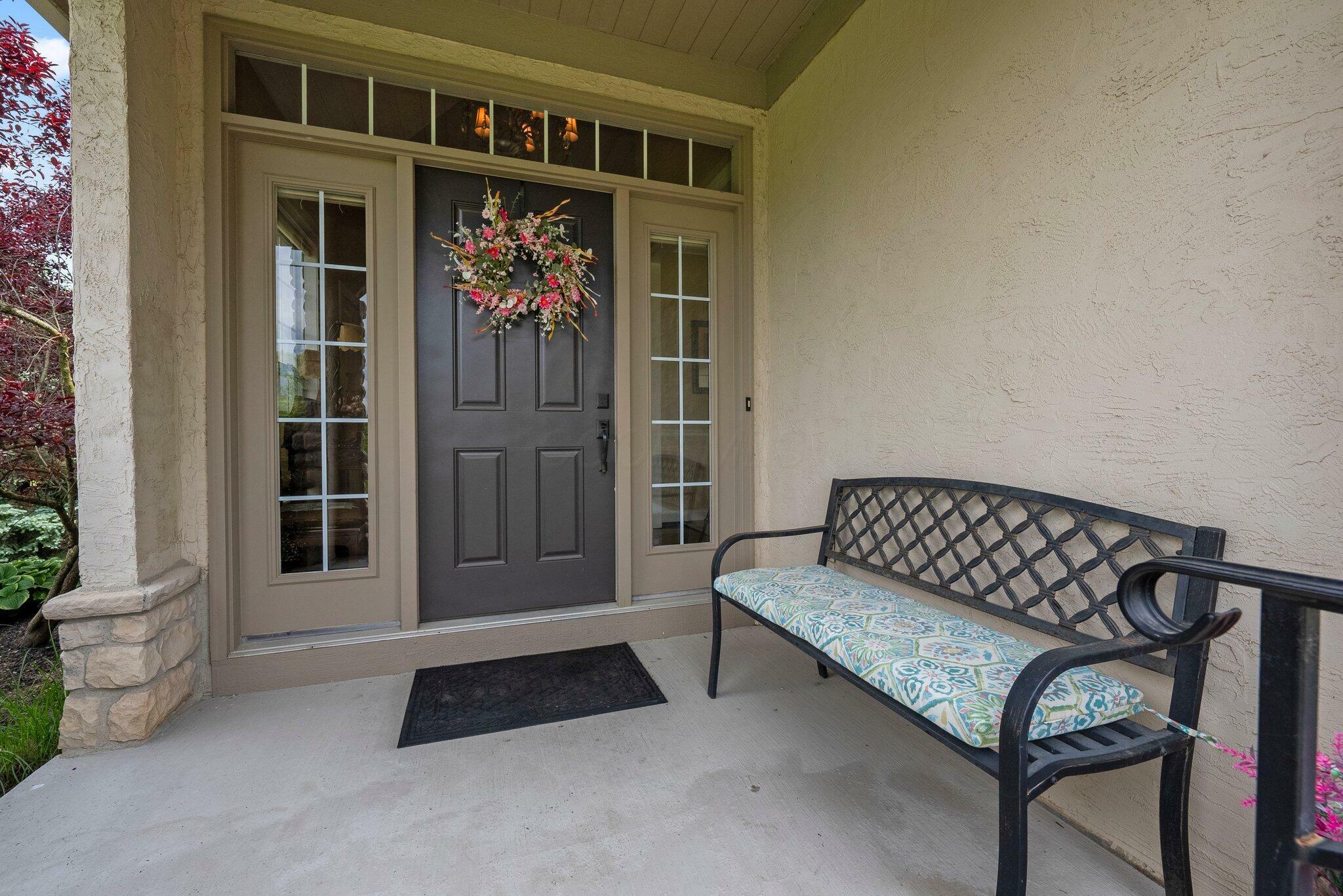 Property Photo: 6755 Arbor View Court OH 43065