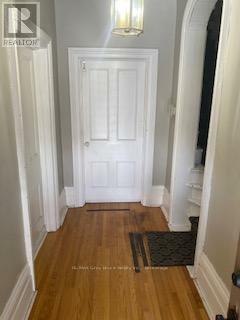 Property Photo:  1154 4th Avenue East 2nd Floor  ON N4K 2P4 