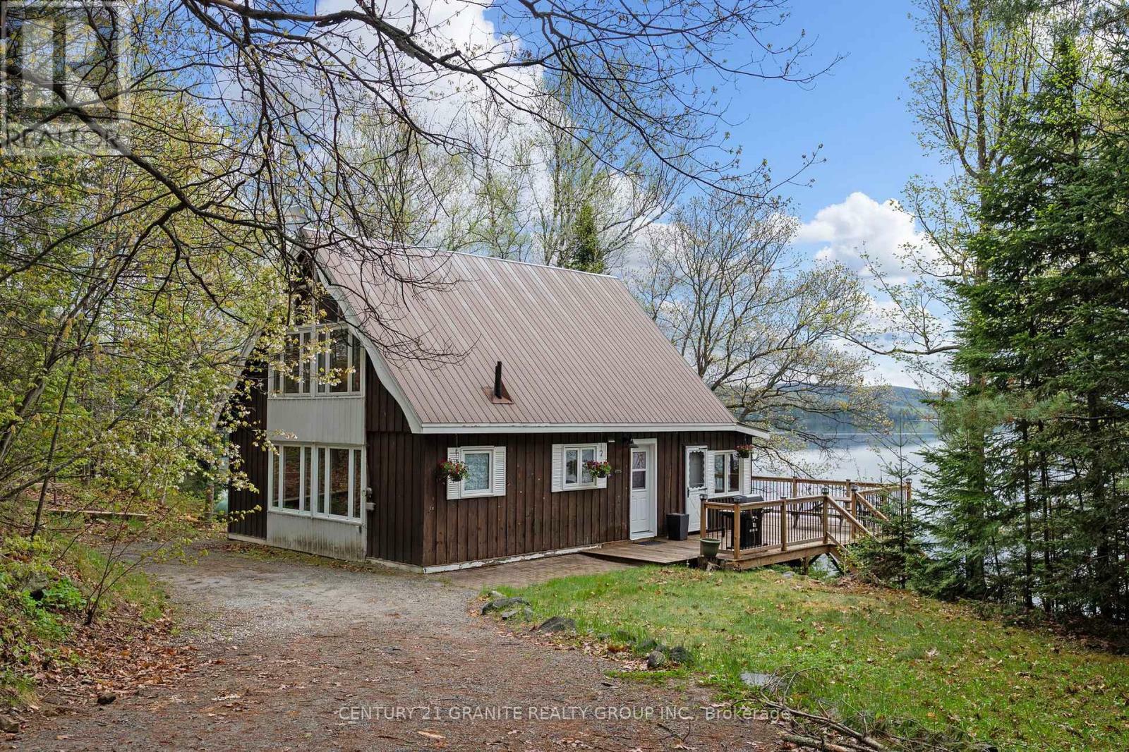 Photo de la propriété: 42 Harriets Point Road ON K0L 2R0