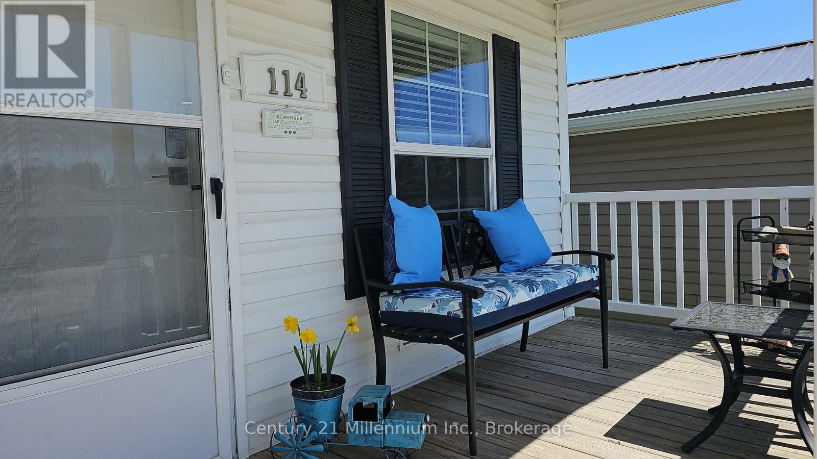 Photo de la propriété: 114 Rosewood Drive ON N4K 5N5