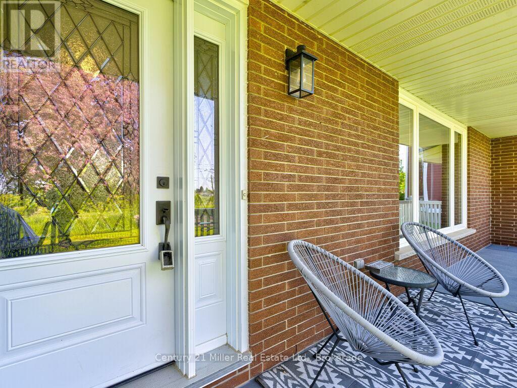 Property Photo: 3276 Tallman Drive ON L0R 2C0