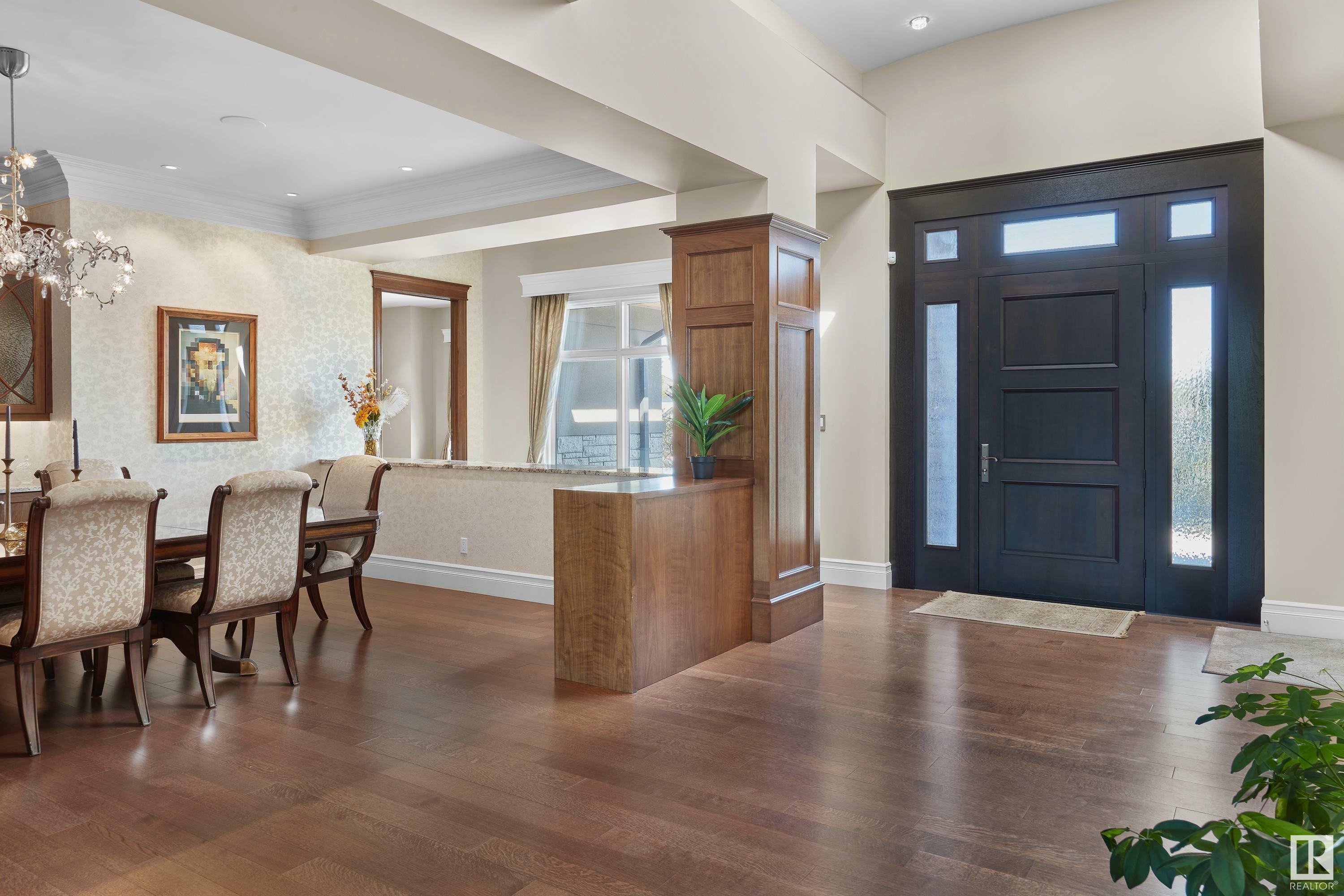 Property Photo: 4806 Mactaggart Crest Crest NW AB T6R 0J6