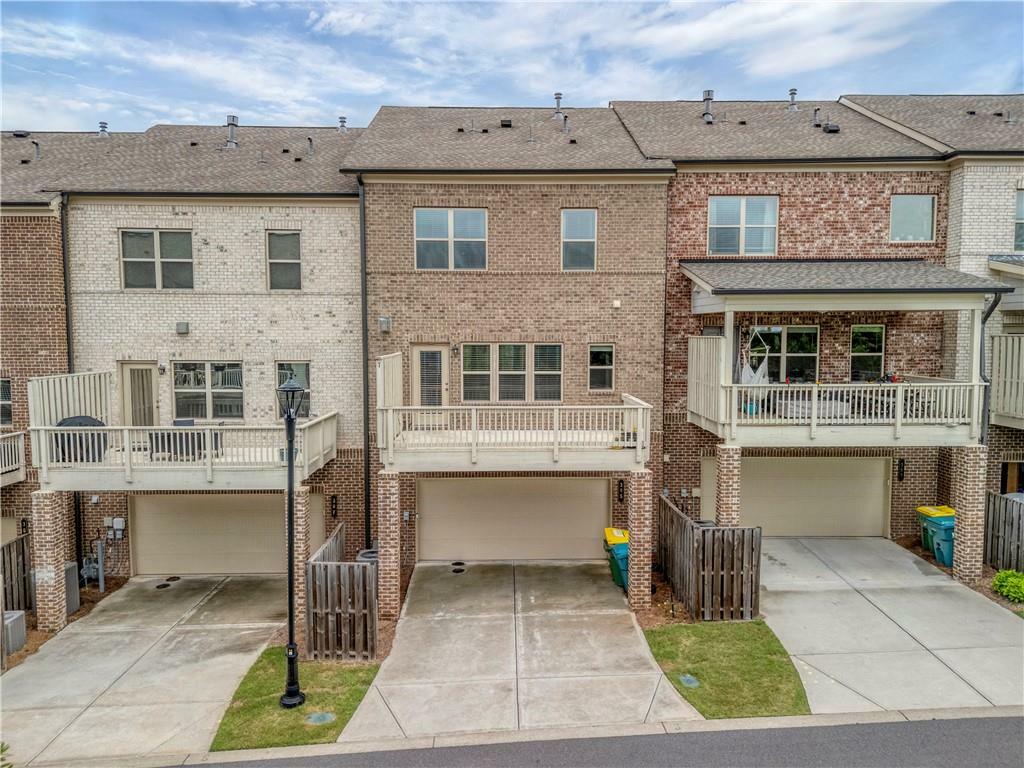 Property Photo: 305 Commons Avenue GA 30188