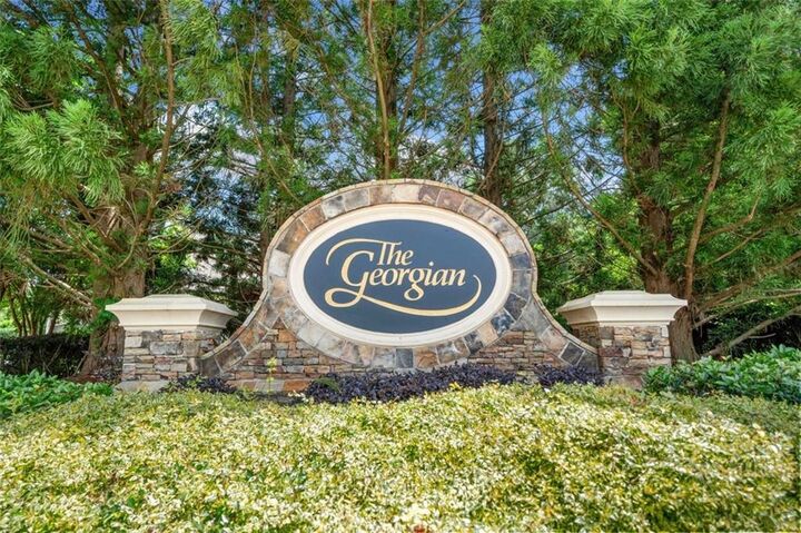 Property Photo: 33 New Kent Court GA 30180