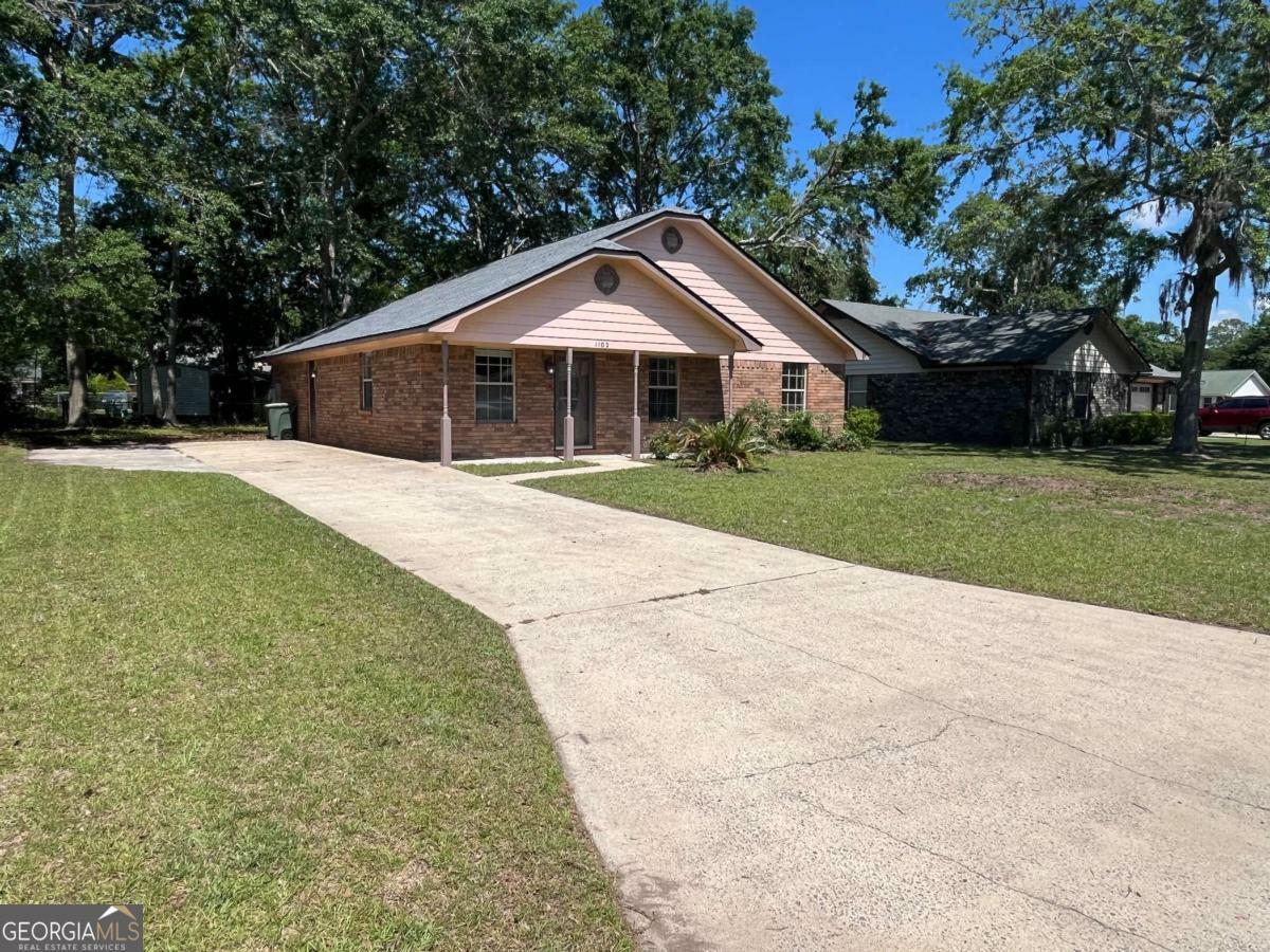 Property Photo: 1102 Chaparral Circle GA 31313