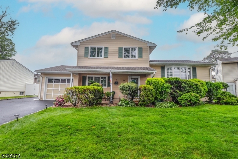 10 Alpine Pl  Woodbridge Twp. NJ 07067 photo