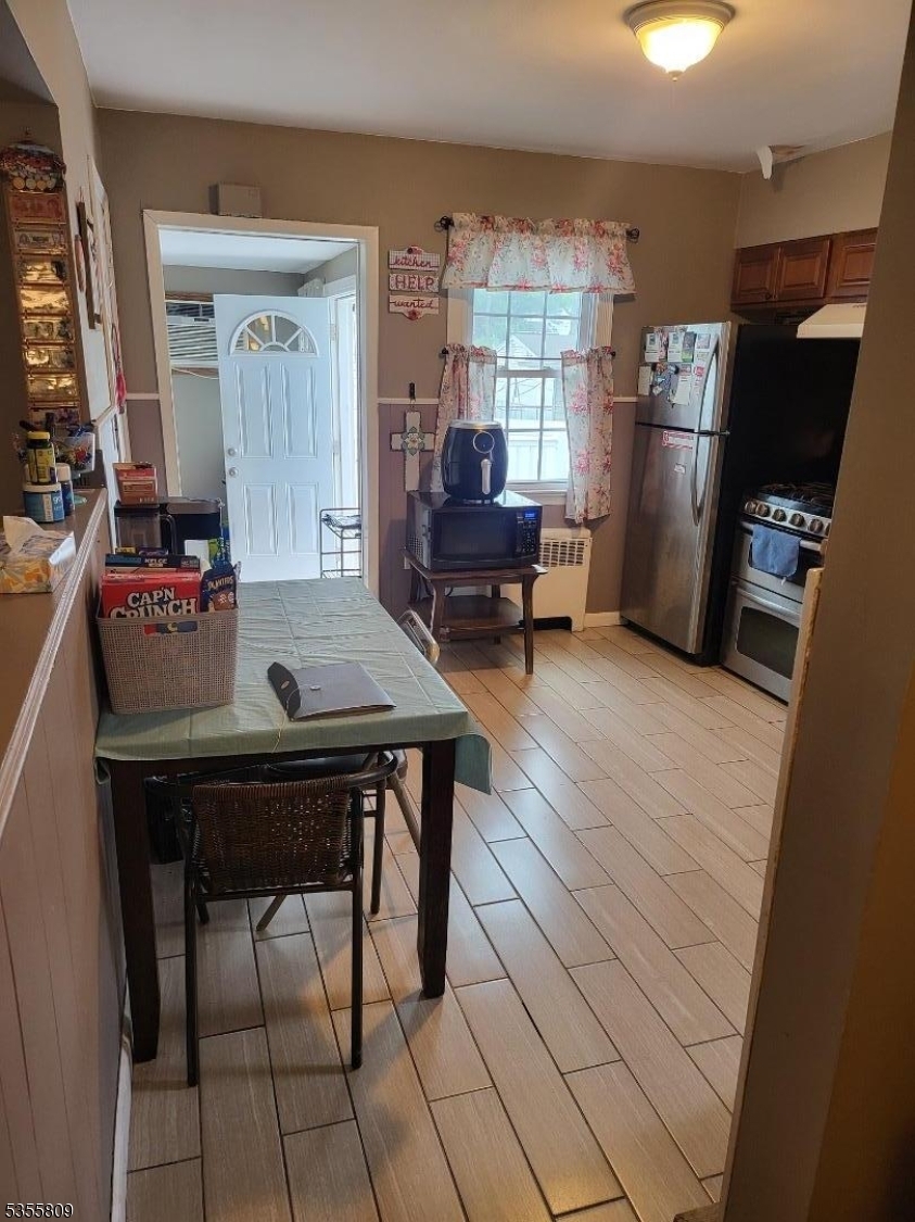 Property Photo: 68 Echo Pl NJ 07407