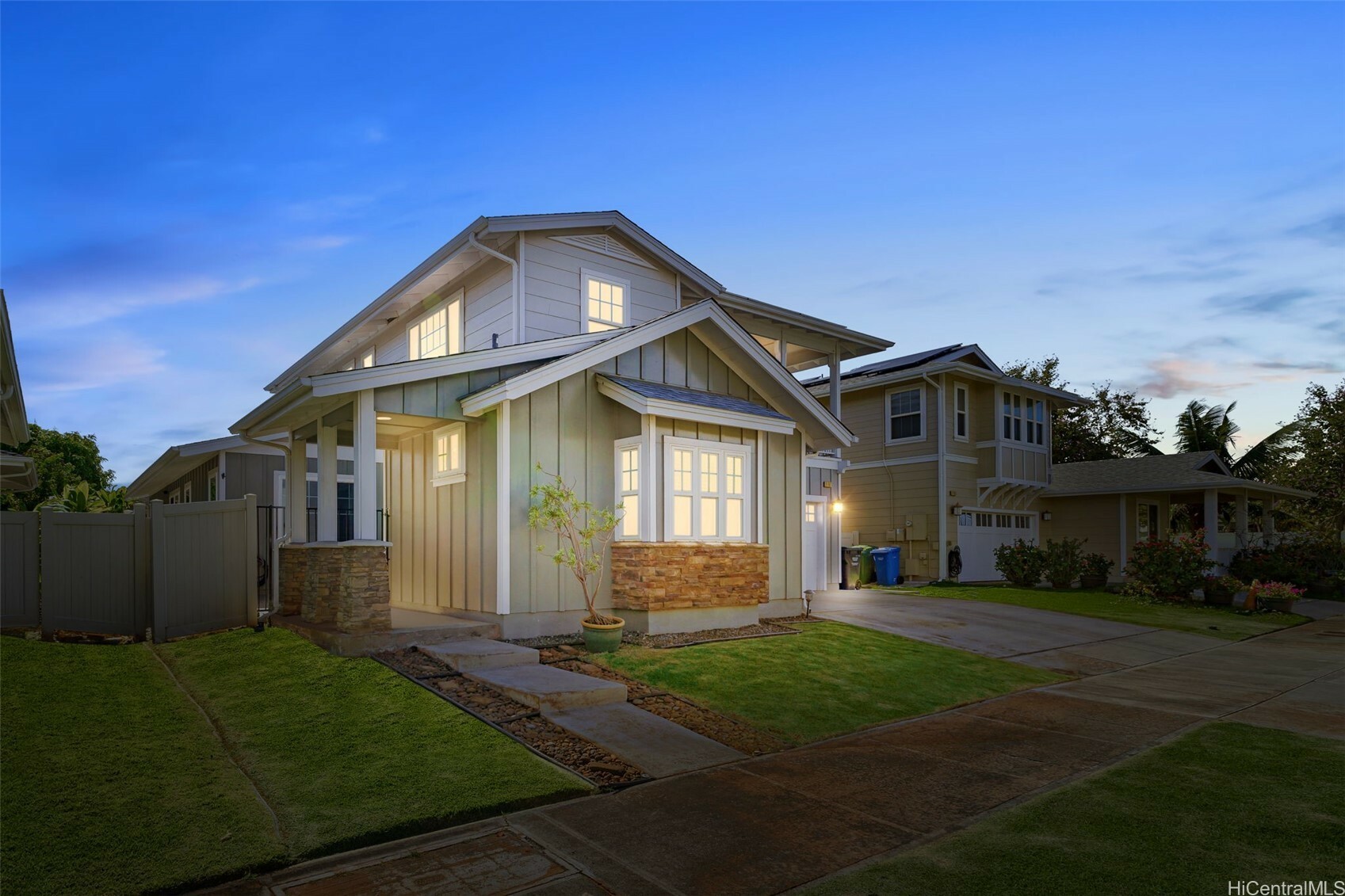 Property Photo:  91-1067 Hoomahana Street  HI 96706 