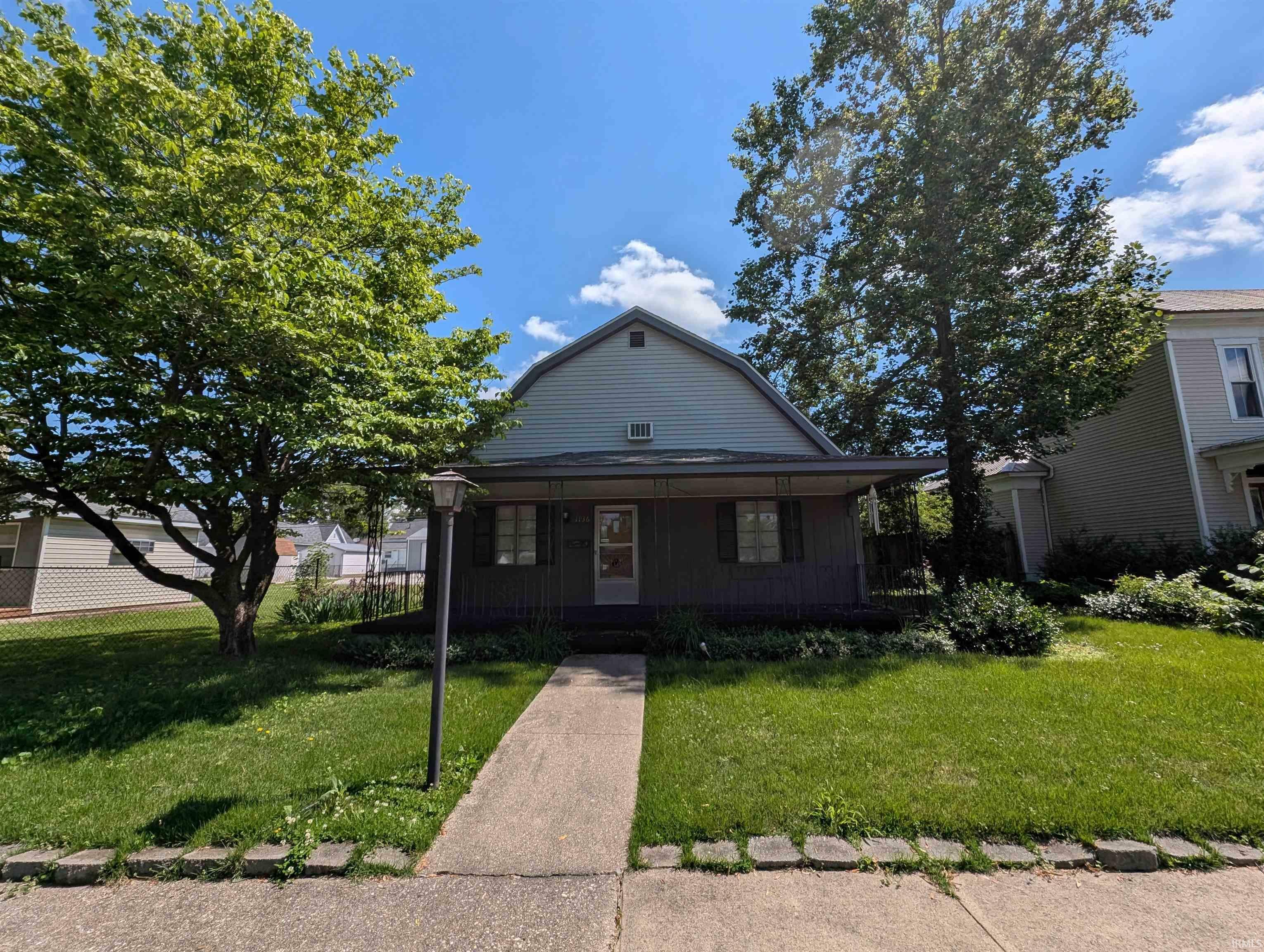 Property Photo: 1136 Broadway Street IN 47591