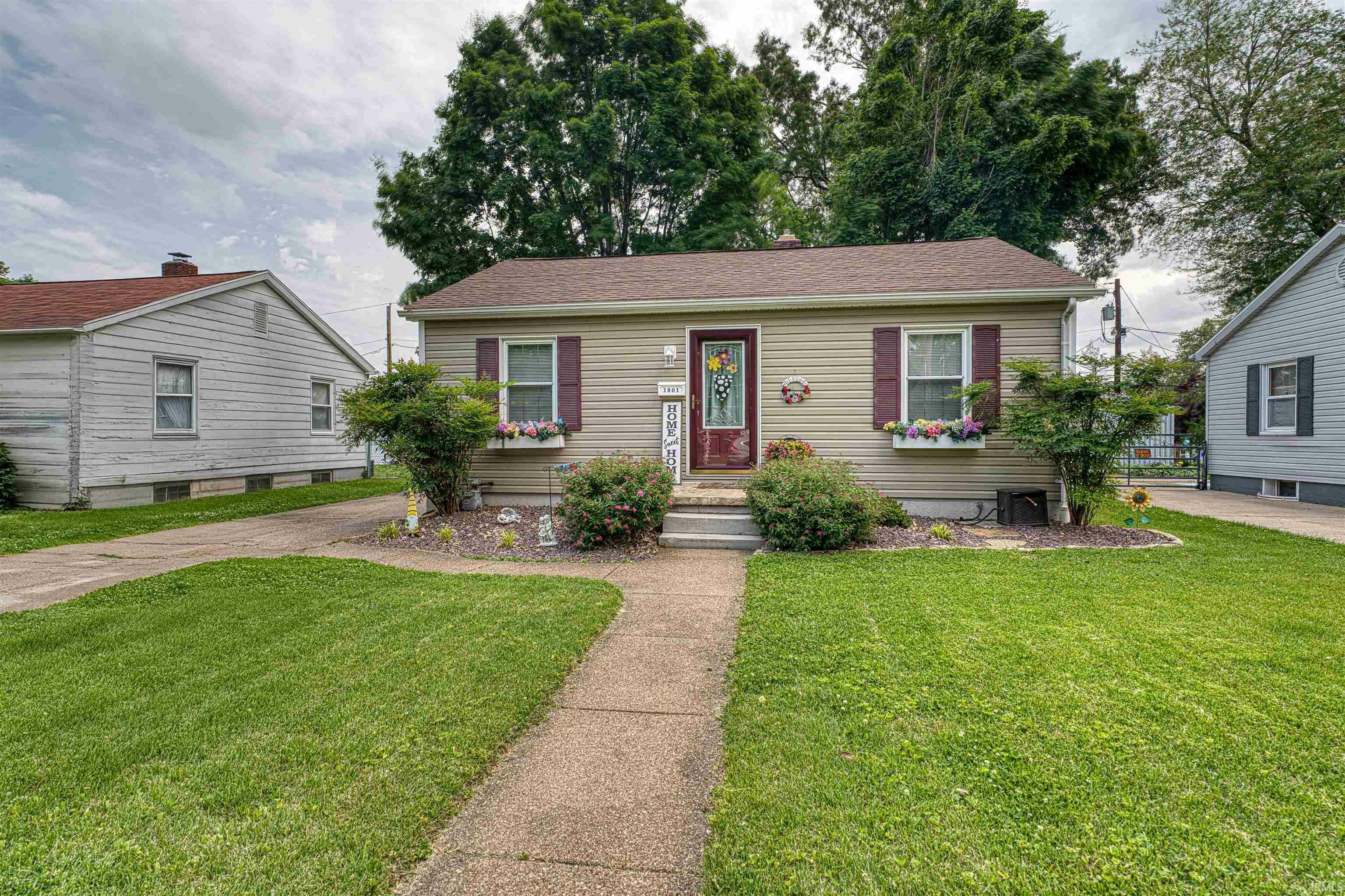 1801 E Columbia Street  Evansville IN 47711 photo