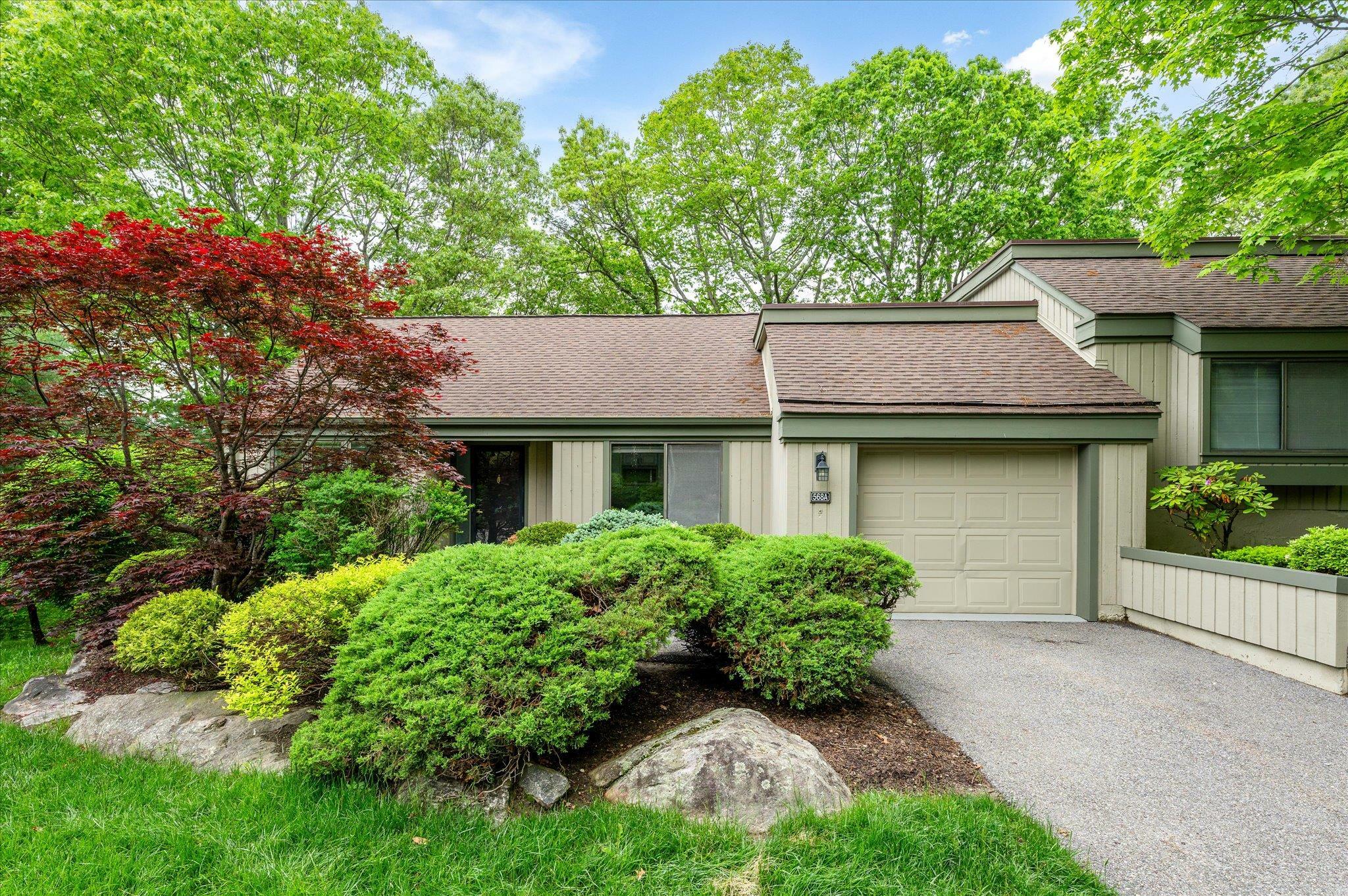 Property Photo: 568A Heritage Hills NY 10589