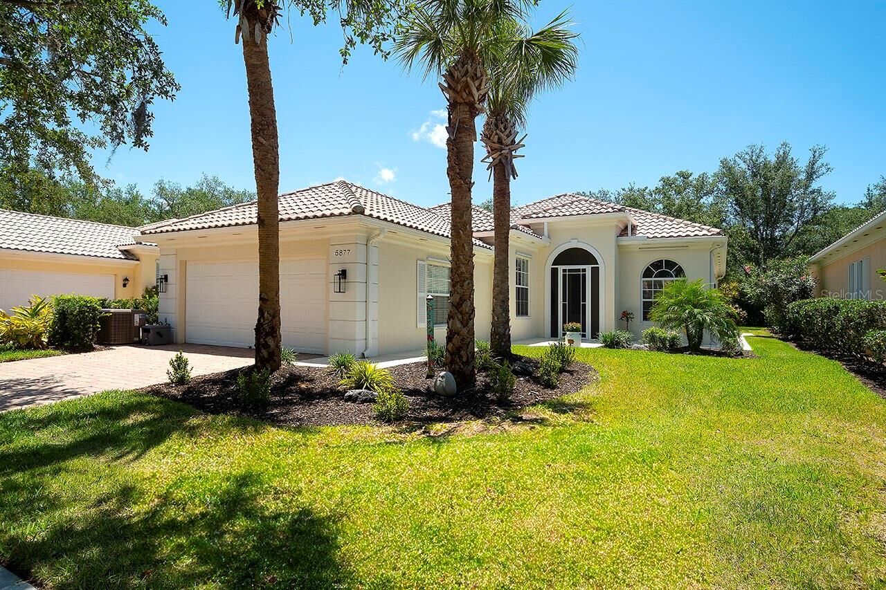 Property Photo:  5877 Ferrara Drive  FL 34238 