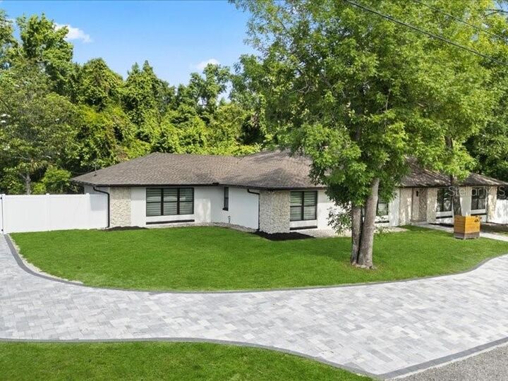 Property Photo:  625 N Central Avenue  FL 32765