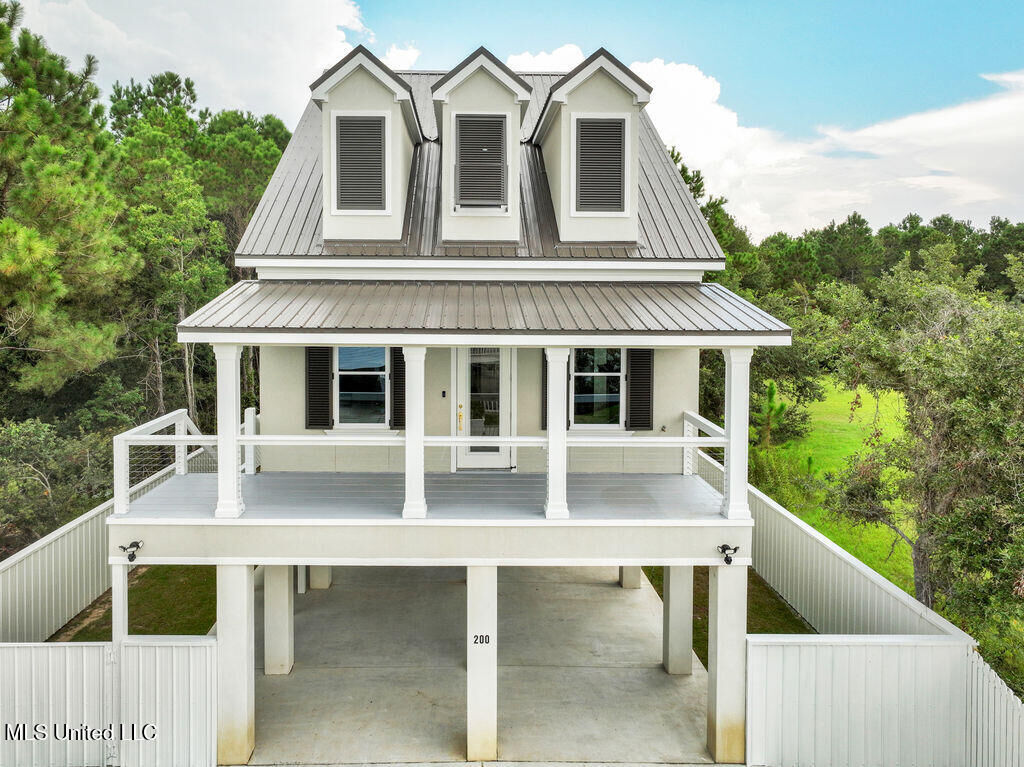 Property Photo:  200 Farrar Lane  MS 39576 