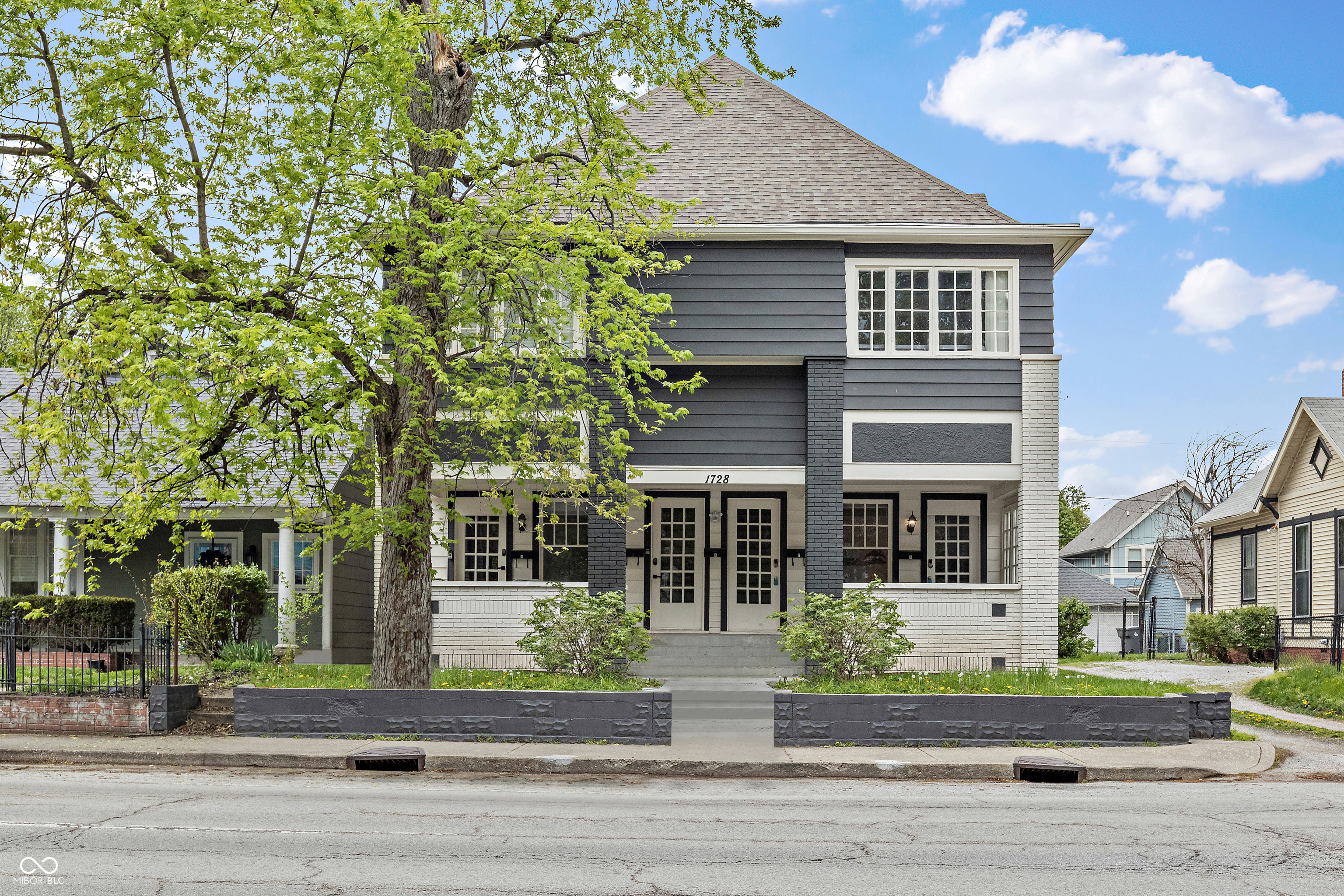 1728 N Delaware Street  Indianapolis IN 46202 photo