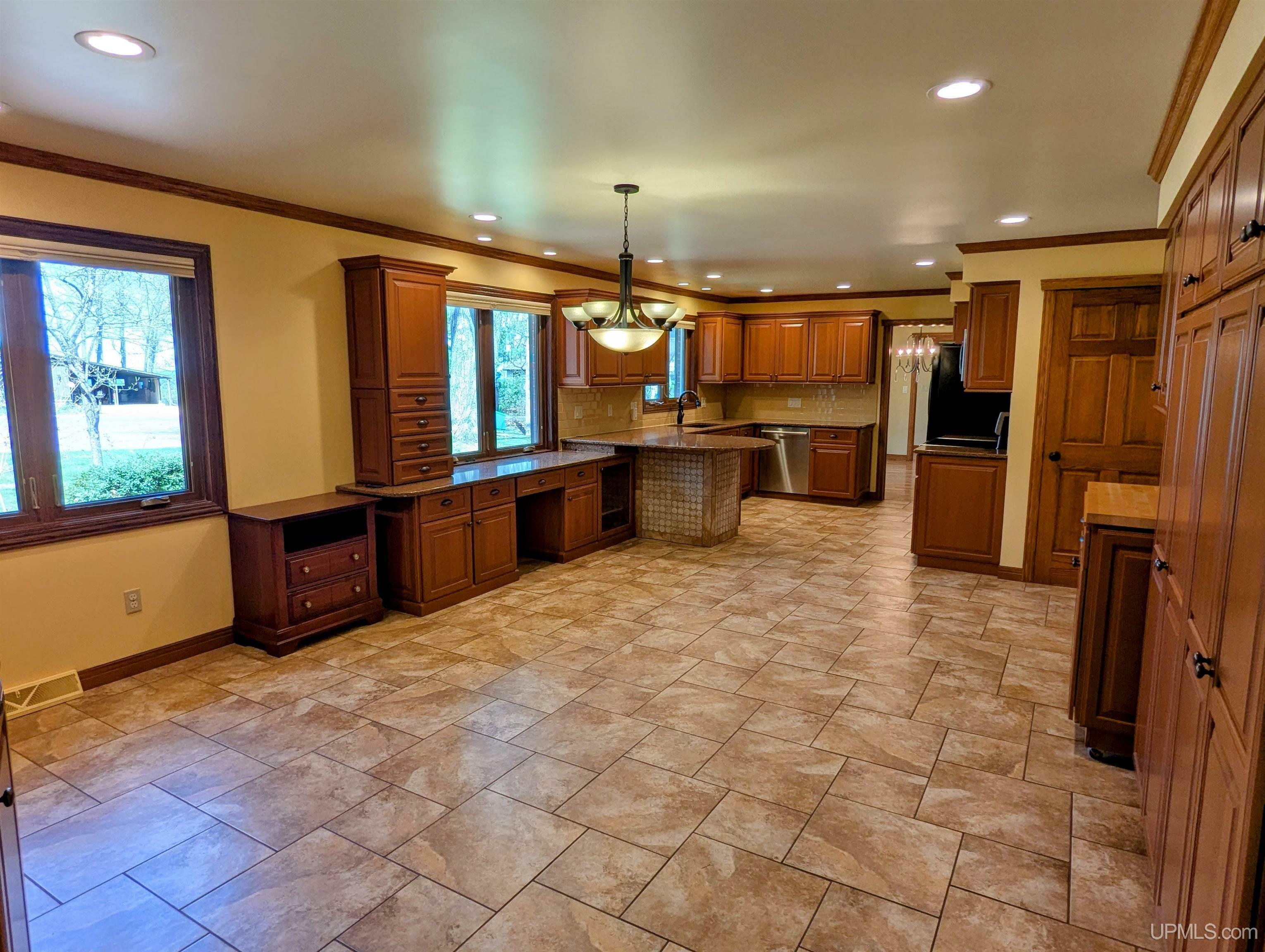 Property Photo:  1002 Allouez Road  MI 49855 