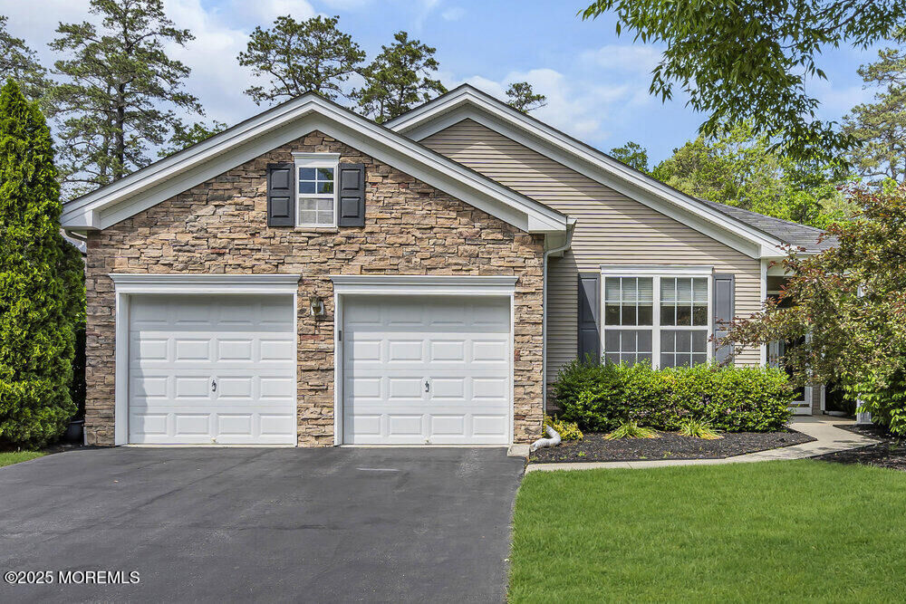 Property Photo:  317 Southmoor Drive  NJ 08205 