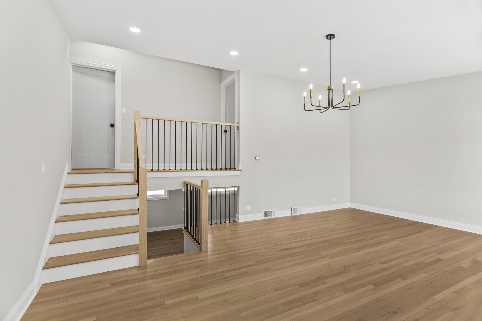 Property Photo: 319 Kilpatrick Avenue IL 60091