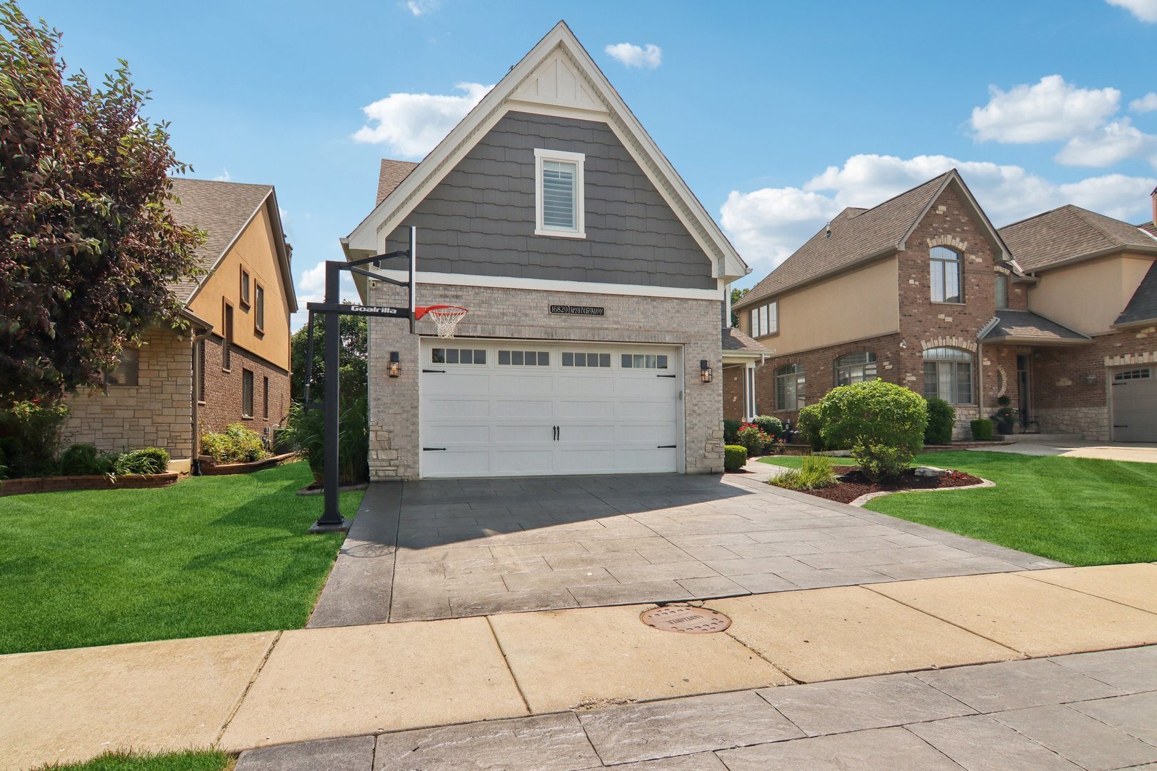 Property Photo: 16829 Sheridans Trail IL 60467