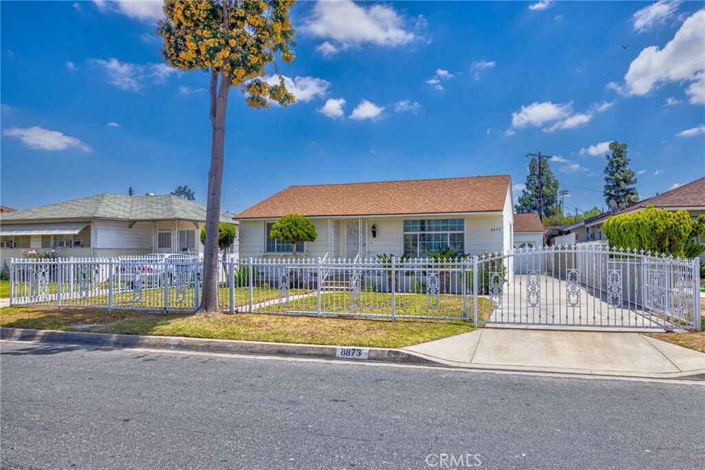 Property Photo:  8873 Coolhurst Drive  CA 90660 