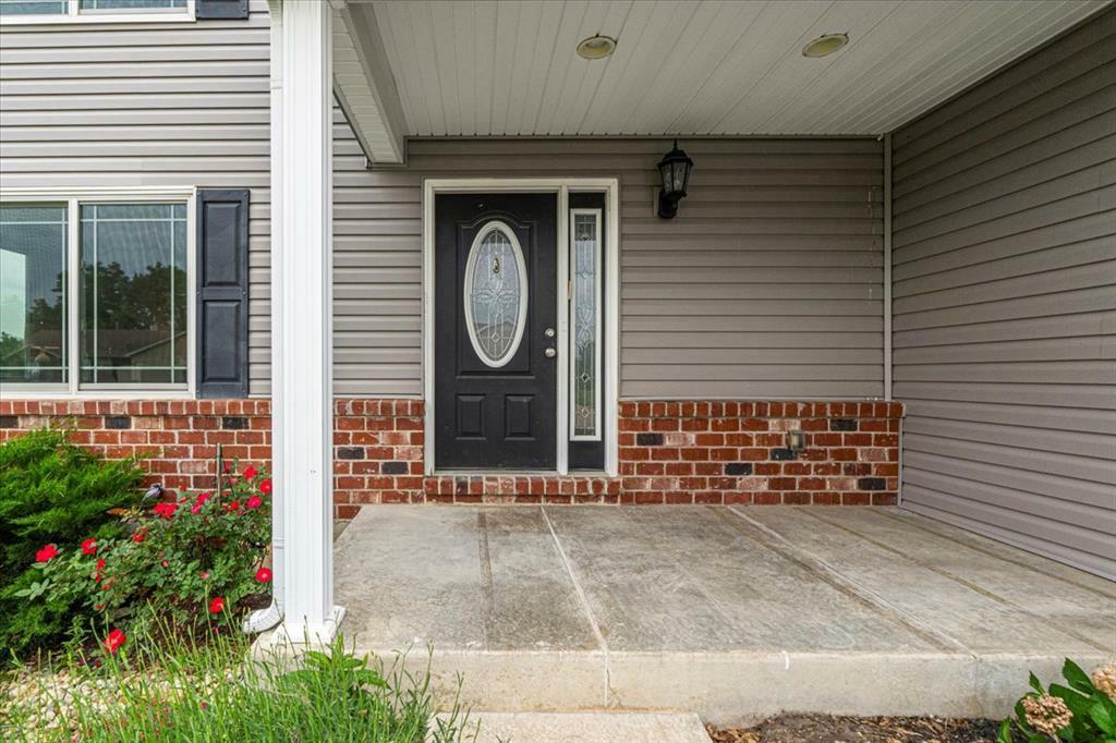 Property Photo:  212 Fredde Drive  MO 63385 