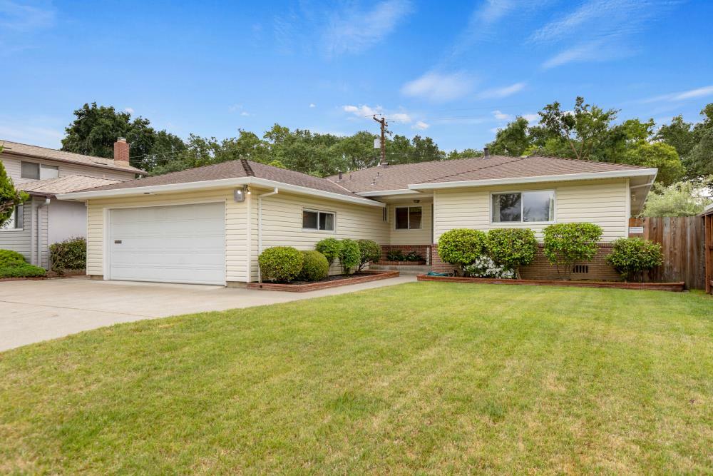 Property Photo: 1444 34th Avenue CA 95822