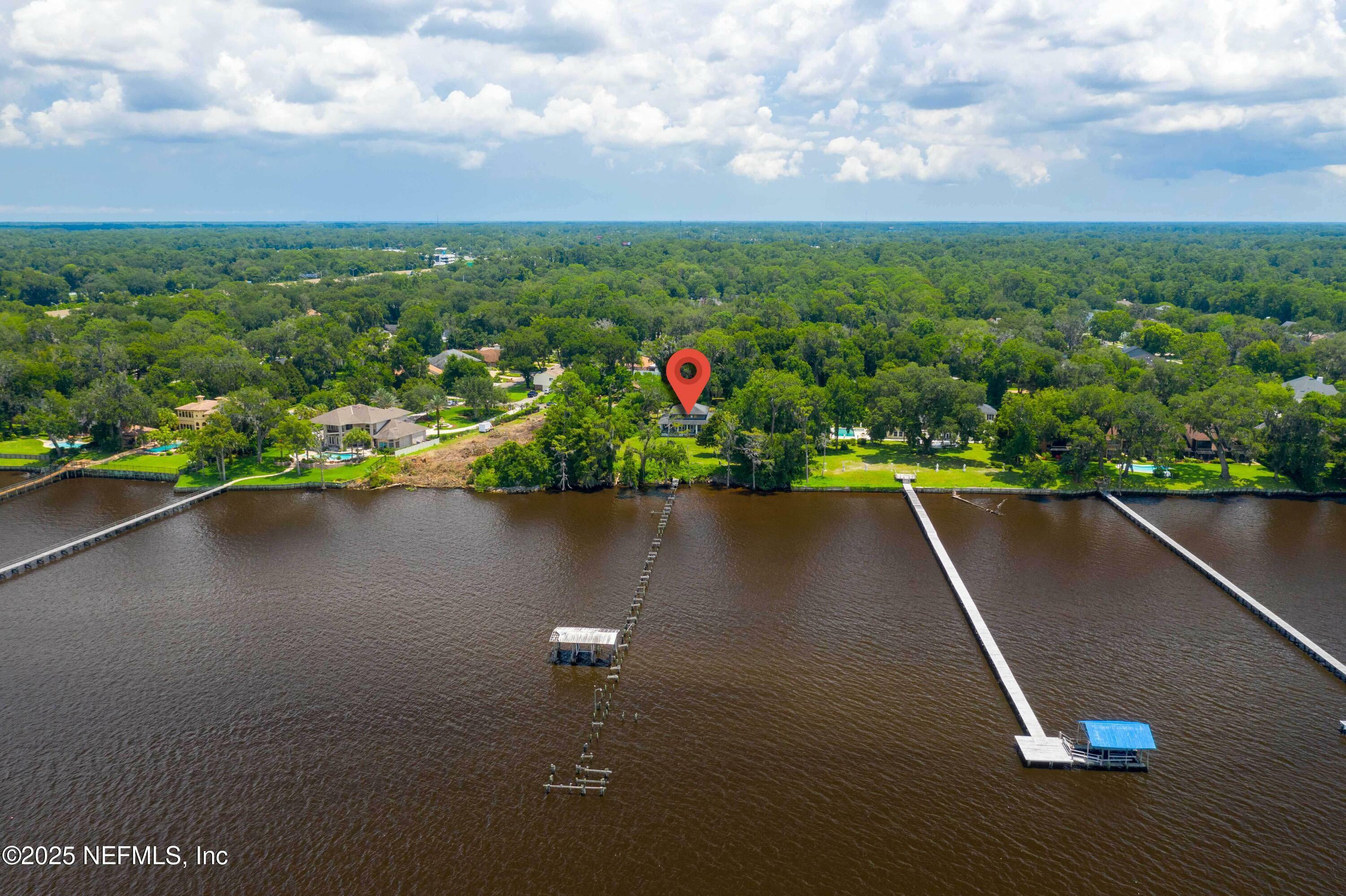 Property Photo: 2510 Hickory Bluff Lane FL 32223