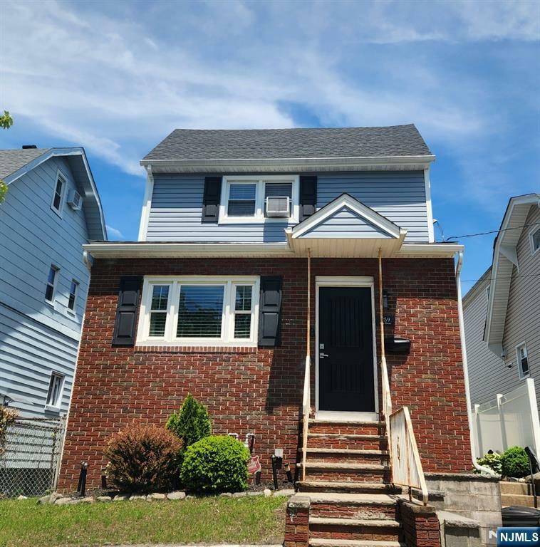 259 Page Avenue  Lyndhurst NJ 07071 photo