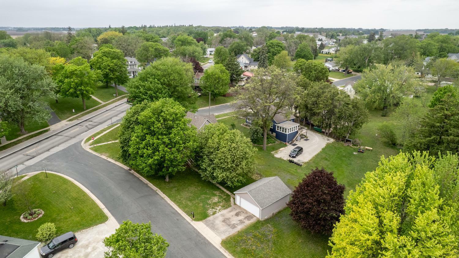Property Photo: 501 Warren Avenue MN 55975