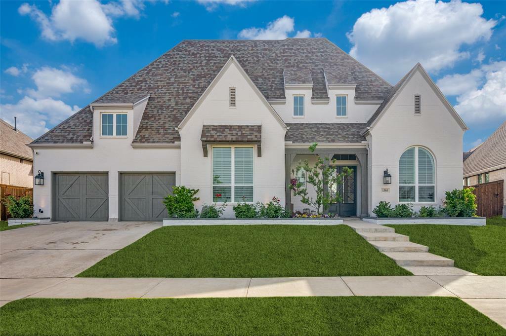 Property Photo: 1305 Limestone Ridge Road TX 76063