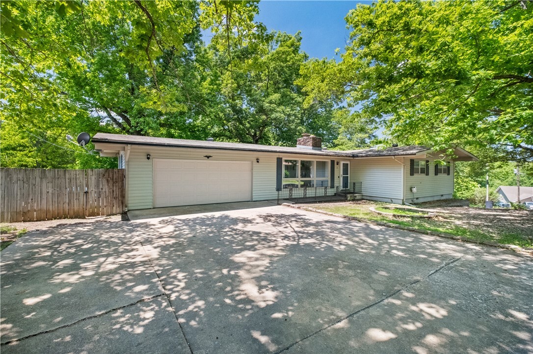 1 Morris Lane  Bella Vista AR 72715 photo