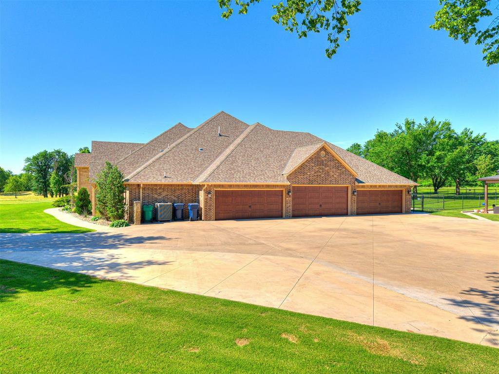 Property Photo: 15001 N Frisco Road OK 73078