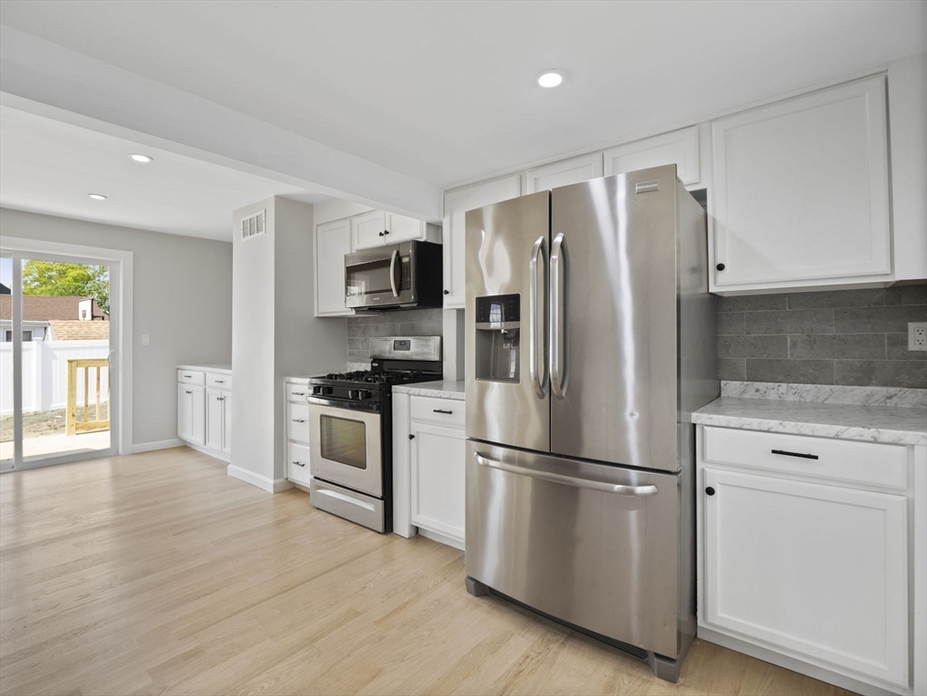 Property Photo:  7 Annis St  MA 01844 