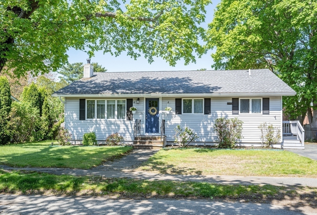 Property Photo: 32 Hathaway Ave MA 01915