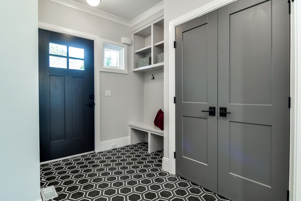 Property Photo:  20 Walcott St  MA 01760 